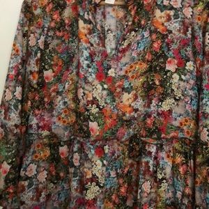 H&M Dresses - Floral Dress H&M Dresses - Floral Dress